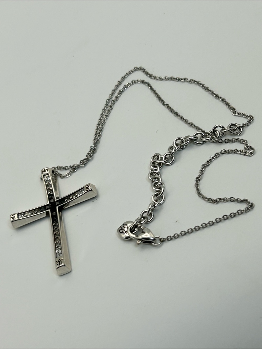 Brighton Spectrum Cross Pendant Necklace Black & Clear Crystals Silver Plated - Picture 6 of 9